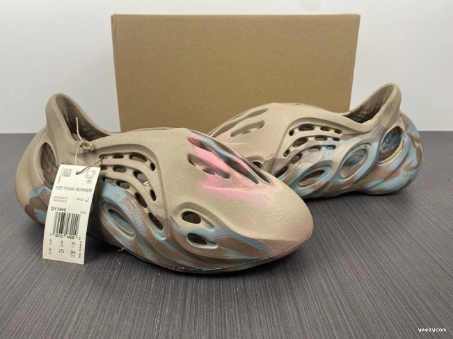 GY3969 Adidas Runner Foam Yeezy 1023